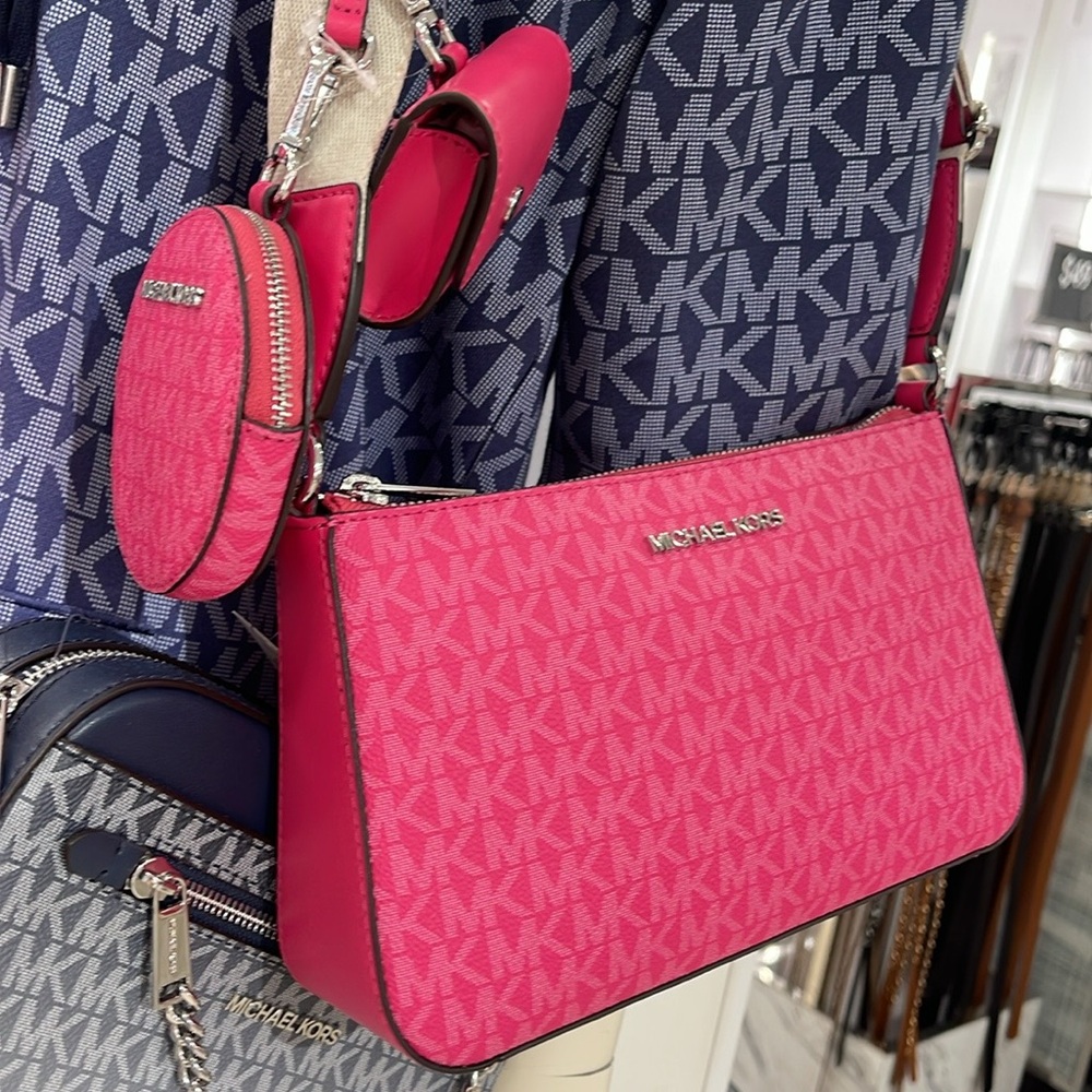 Michael Kors Jet Set Signature Logo Crossbody Bag with Case for Apple AirPods P - Picture 14 of 16